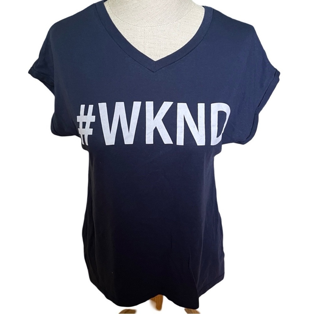 Woman’s Tucker + Tate #WKND Navy Fun Tee ~ Size Medium (8 / 10).